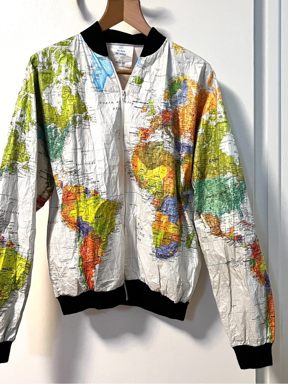 Wearin’ The World Tyvek Jacket World Map Vintage 80s